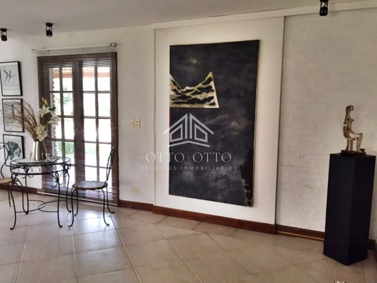 Casa ID.3928 - Casa en venta Pinares 3 dormitorios