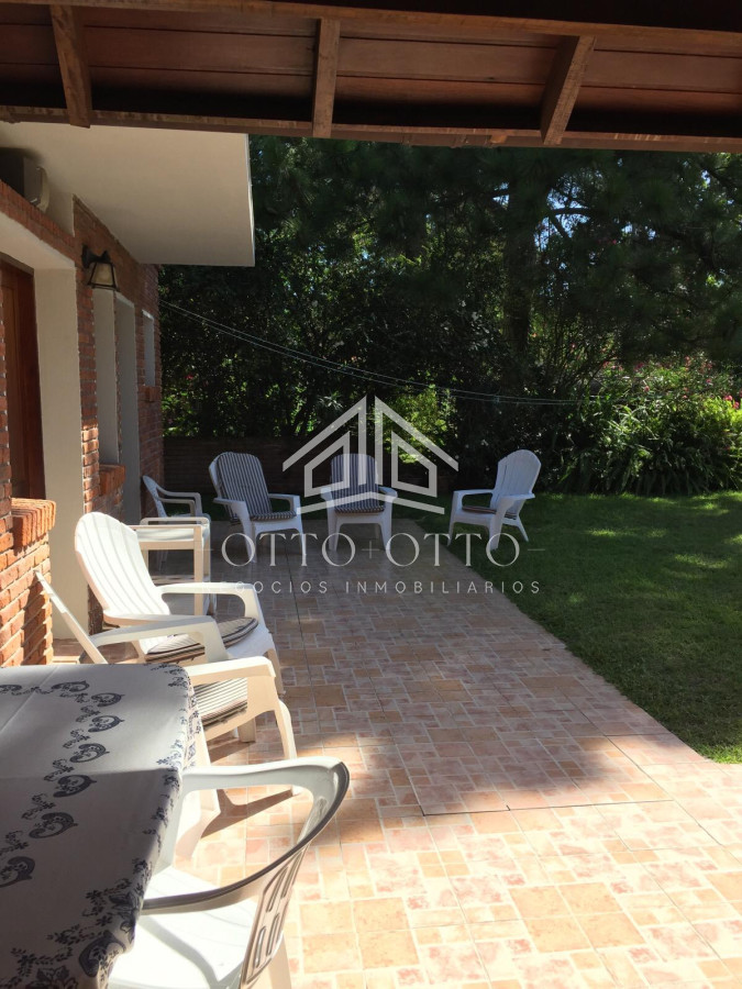 Casa ID.25928 - HERMOSA CASA EN CANTEGRIL PARA ALQUILER ANUAL