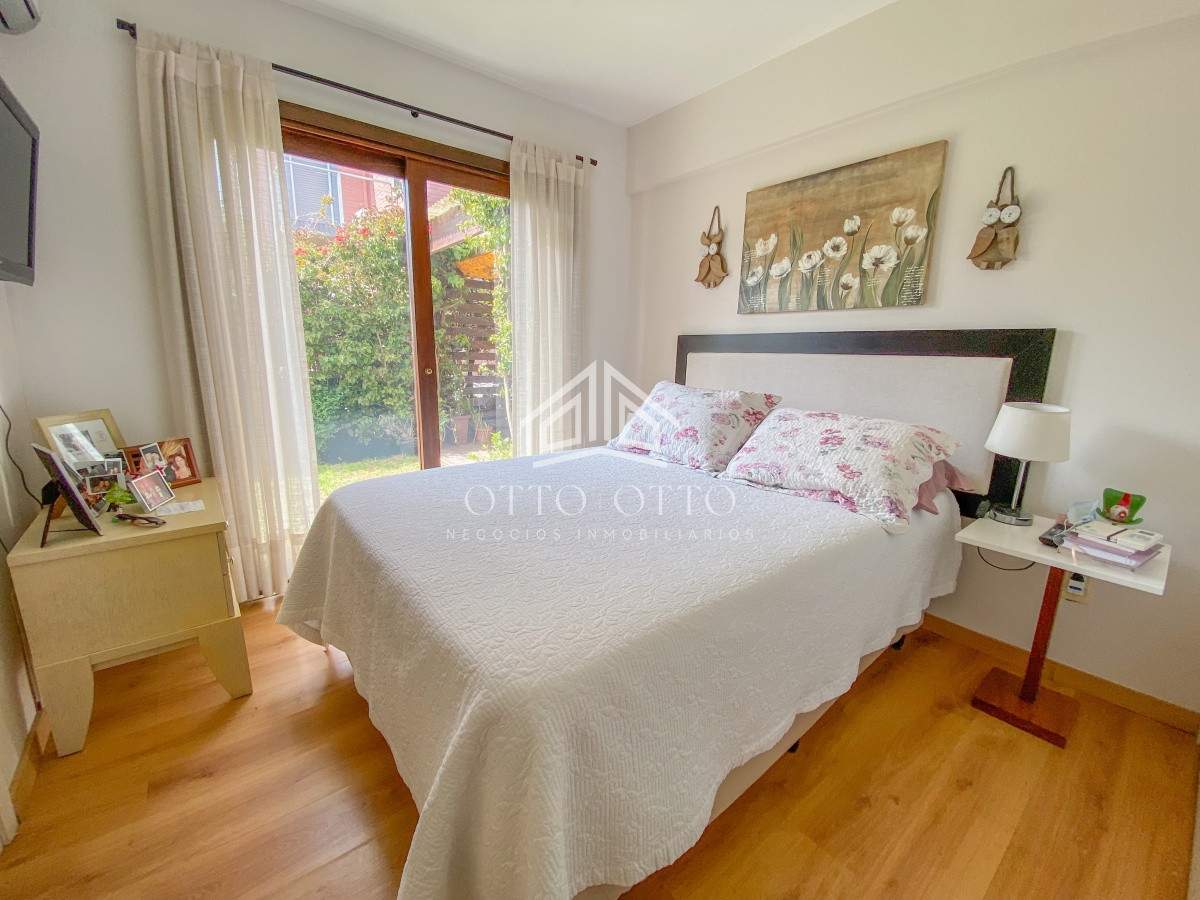 Casa ID.4964 - Casa en venta Altos De Pinares 3 dormitorios