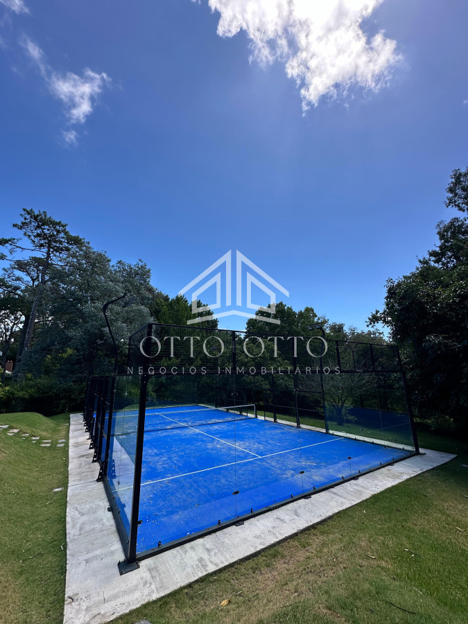Casa ID.28489 - Hermosa Mansion en El Golf, Punta del Este