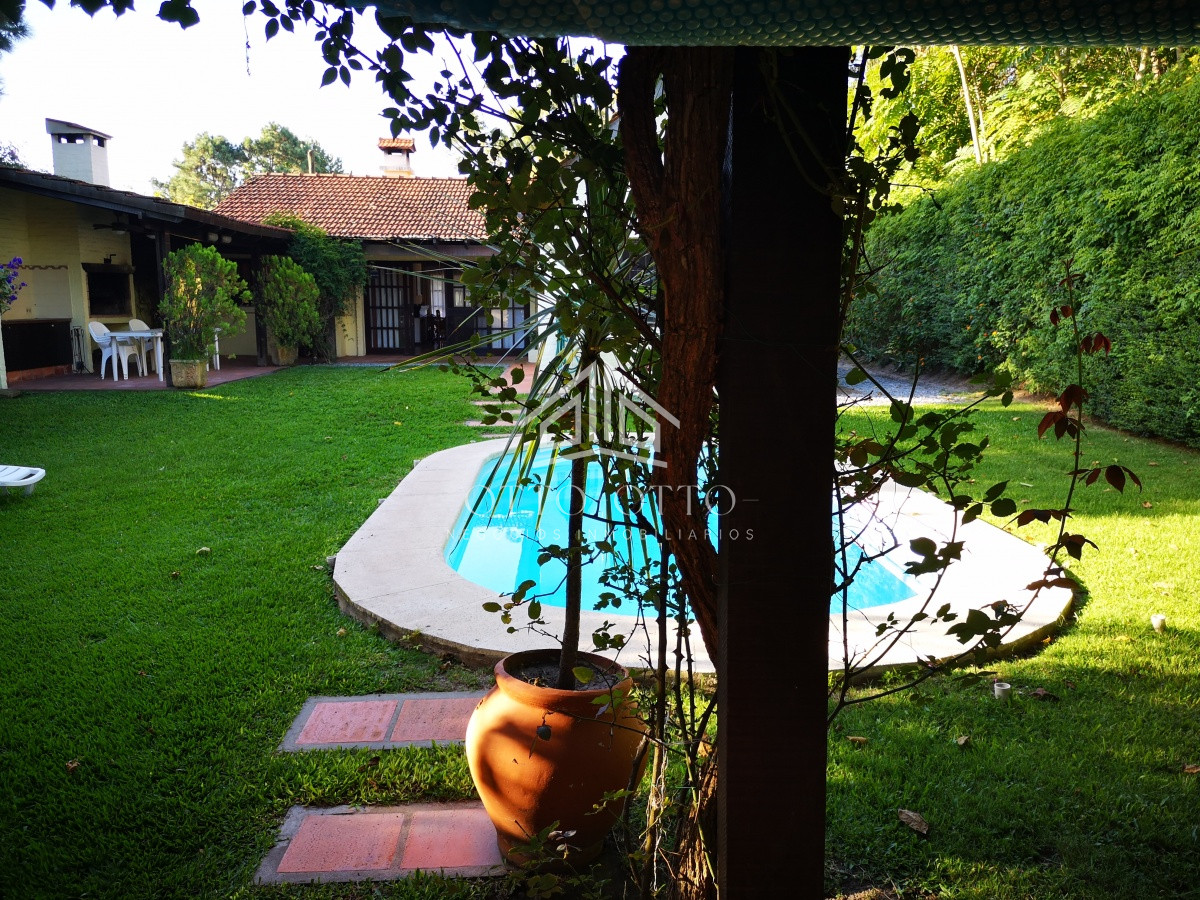 Casa ID.20522 - Casa en venta cuatro dormitorios Punta del Este