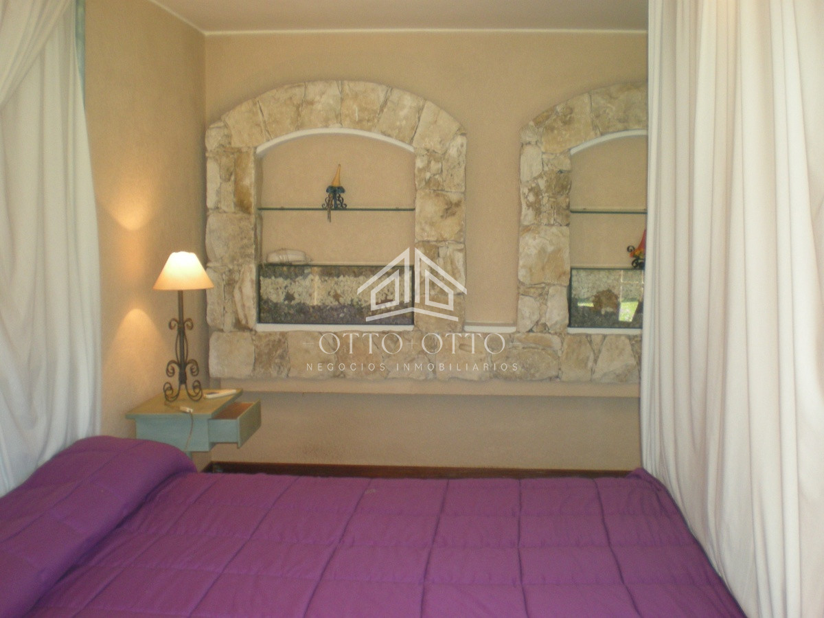 Casa ID.5204 - Casa en venta Lugano Marly 4 dormitorios