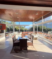 Hermosa casa en venta en Punta del Este, a 50mts del Mar, Mansa