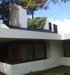 IMPONENTE CASA EN MANSA CON UBICACION PRIVILEGIADA