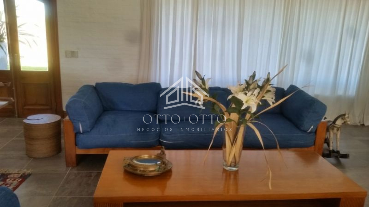 Chacra ID.4781 - Chacra en venta Manantiales 5 dormitorios