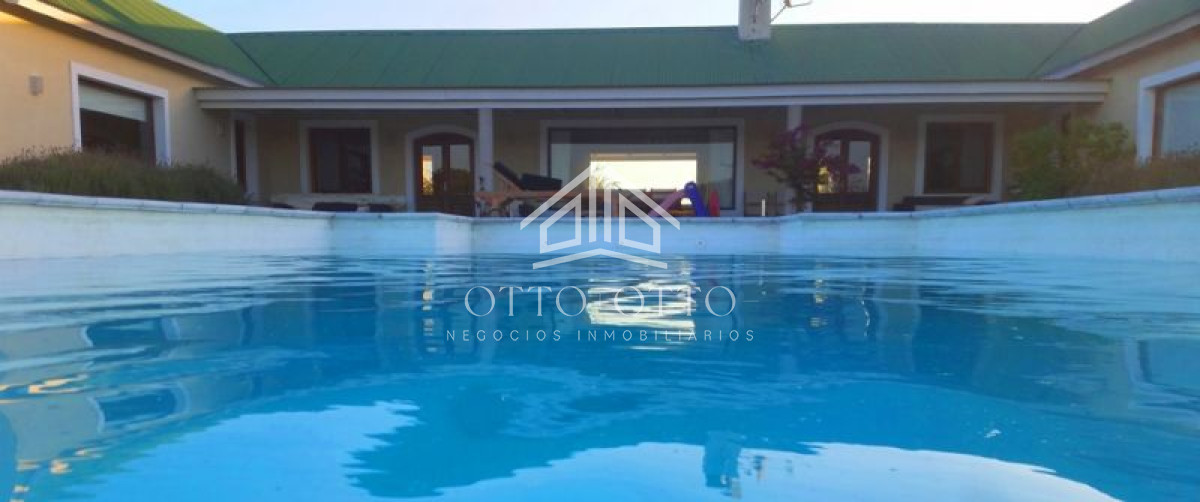 Chacra ID.4781 - Chacra en venta Manantiales 5 dormitorios