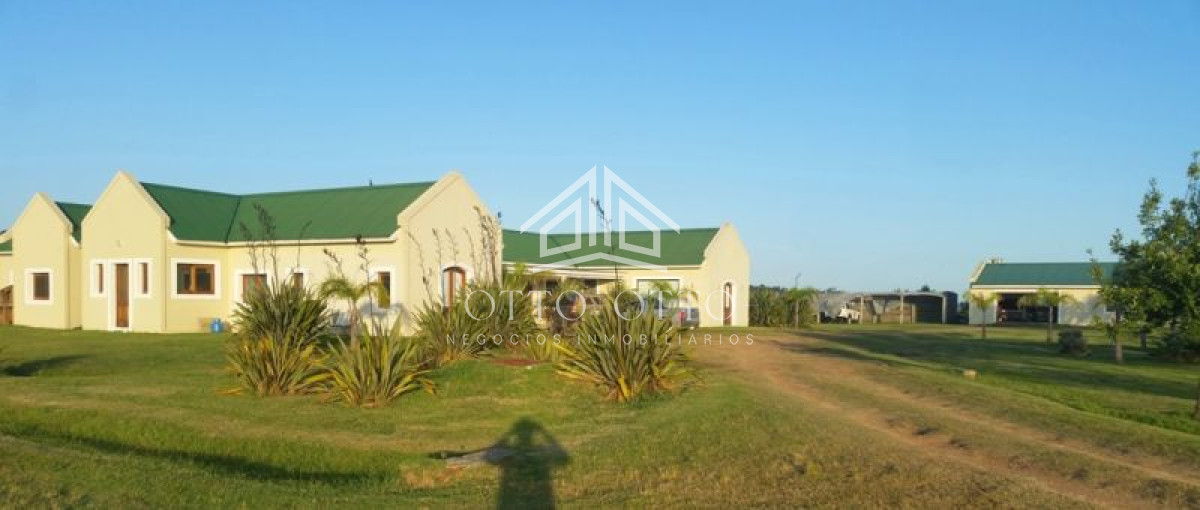 Chacra ID.4781 - Chacra en venta Manantiales 5 dormitorios