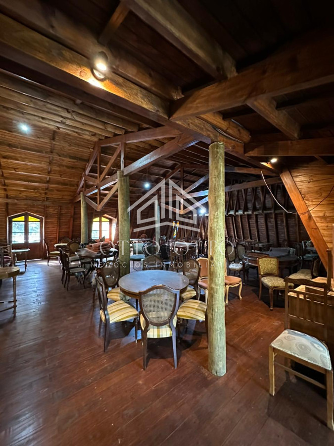 Local Comercial ID.28382 - Hermoso Local Gastronómico o Comercial con instalaciones listas en Punta del Este en Venta o Alquiler