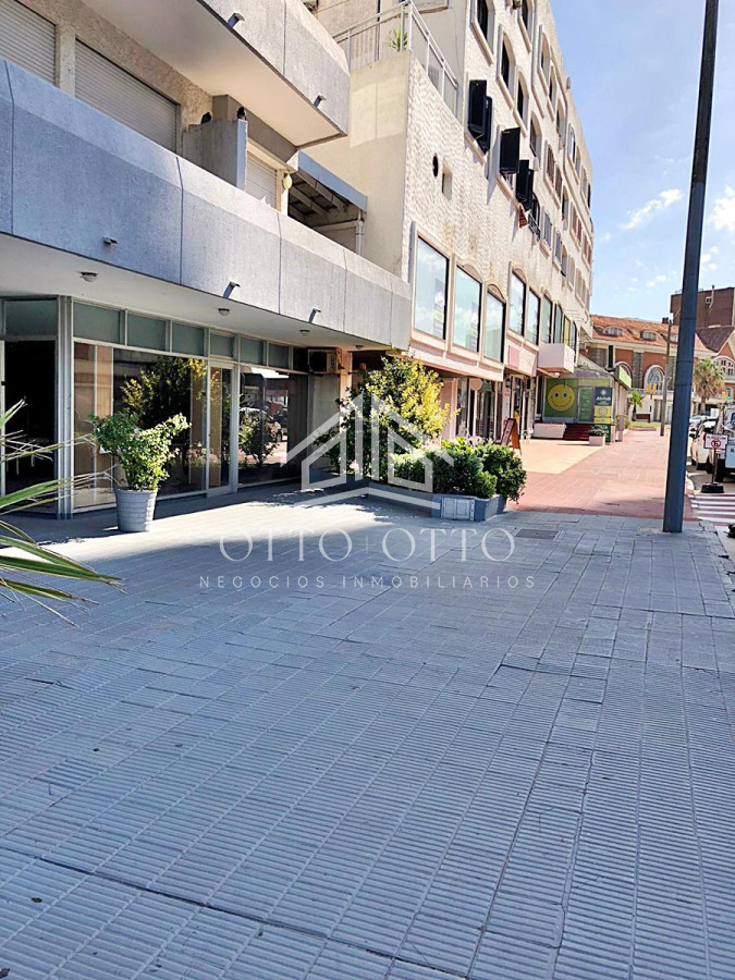 Local Comercial ID.23998 - Local en venta y alquiler