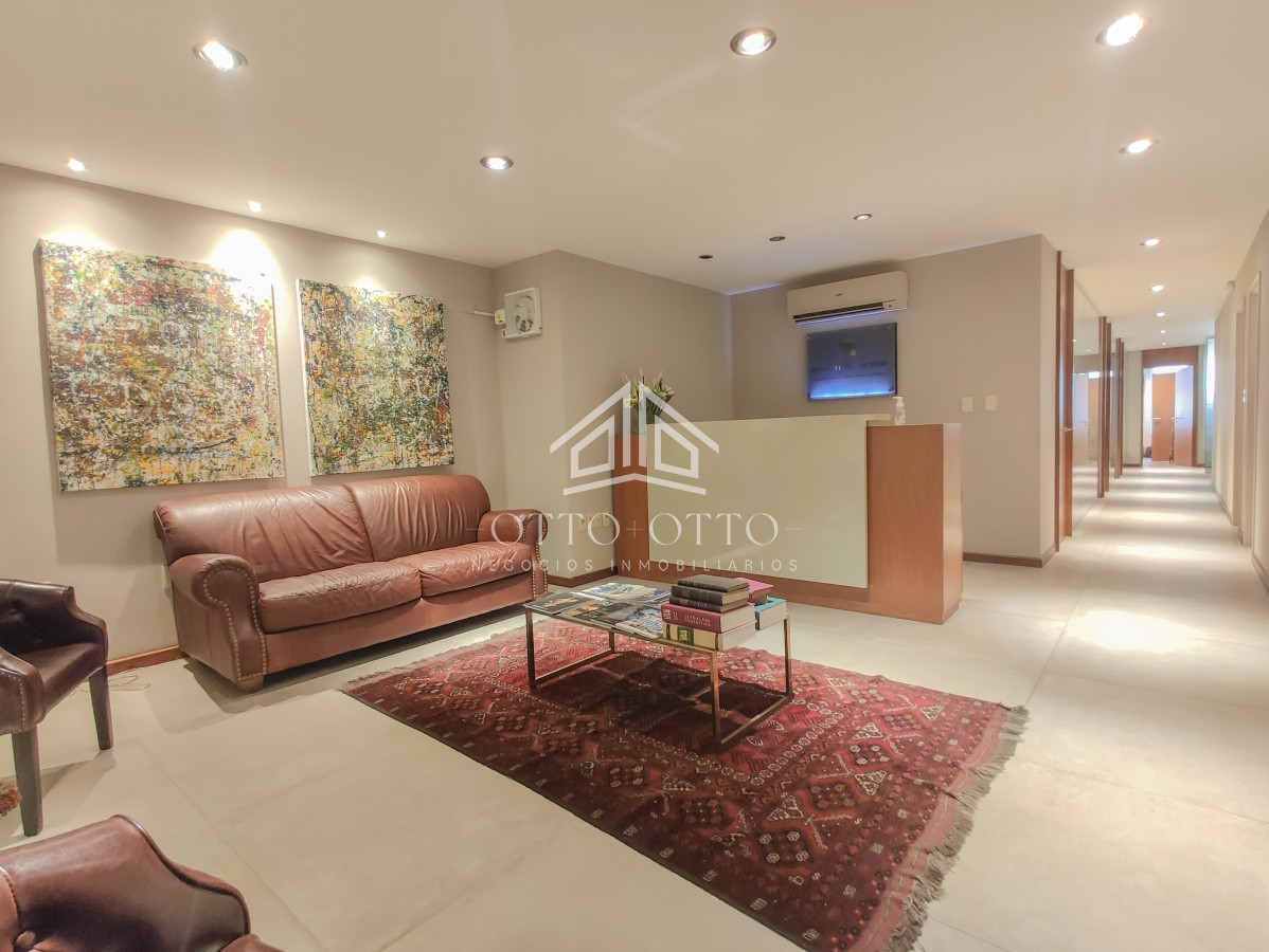 Local Comercial ID.6199 - Oficina en venta en Ciudad Vieja