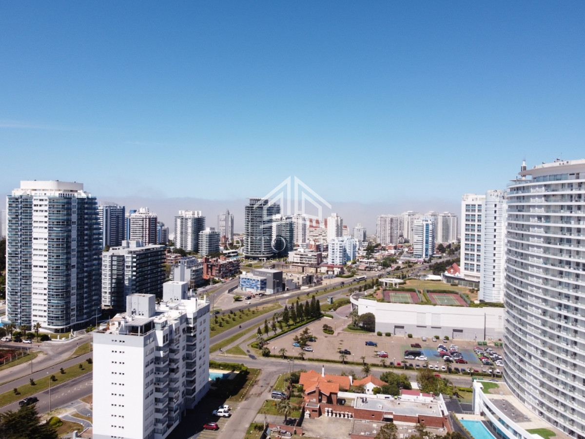 Terreno ID.27284 - Lote en venta en Playa Mansa 