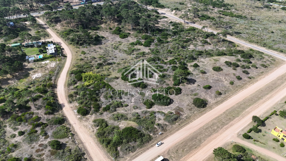 Terreno ID.28502 - Terreno Apto para Edificar - Sufside