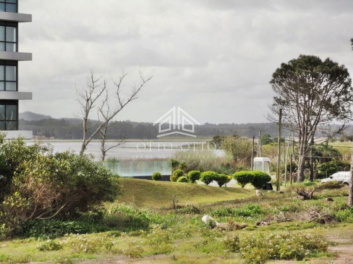 Terreno ID.795 - Terreno en venta Pinares 