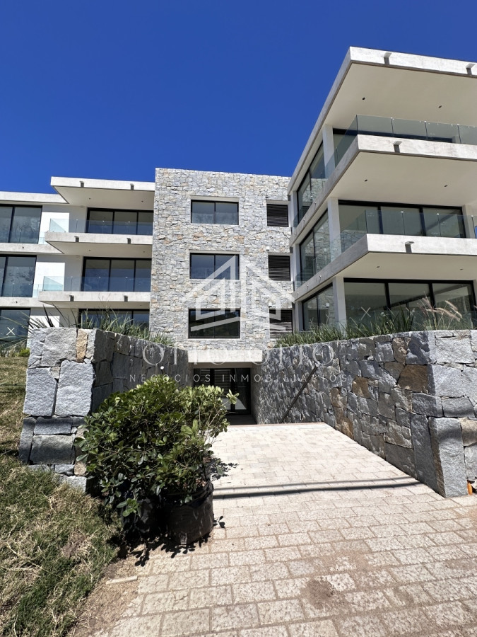 Apartamento ID.26197 - Apartamento en venta de 1 dormitorio en Playa Brava, Punta del Este