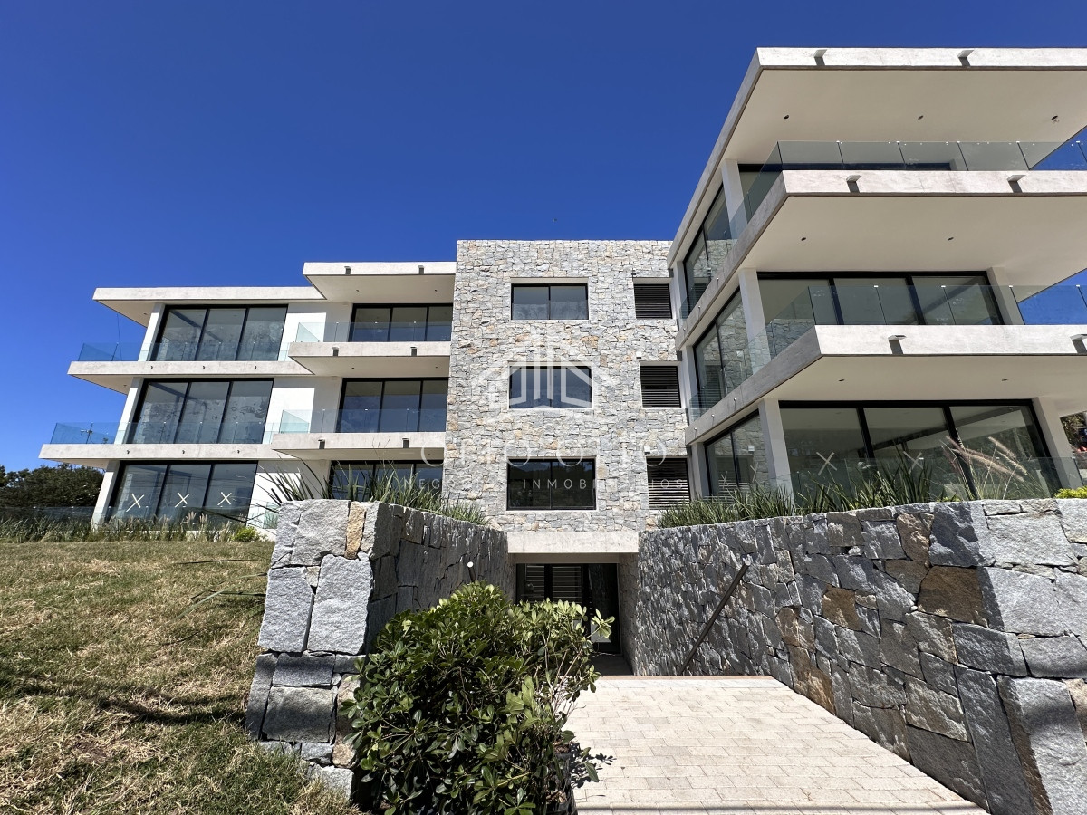 Apartamento ID.26197 - Apartamento en venta de 1 dormitorio en Playa Brava, Punta del Este