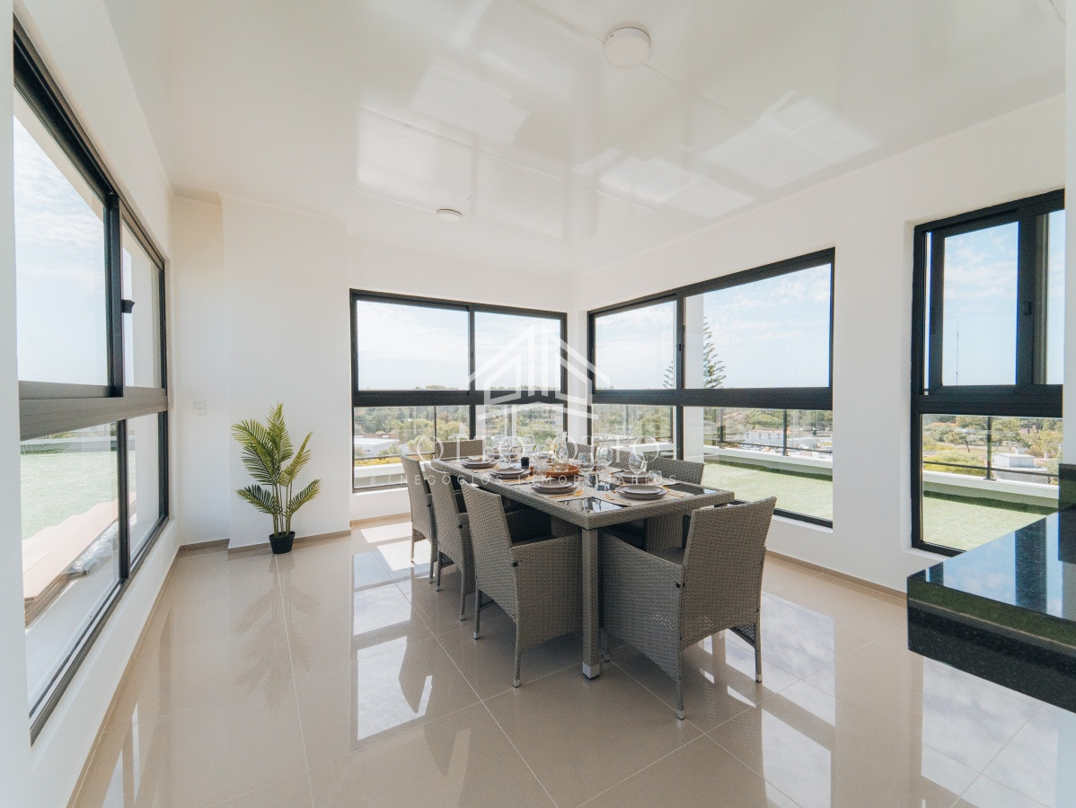 Apartamento ID.26520 - Apartamento de 2 dormitorios en venta, Punta del Este