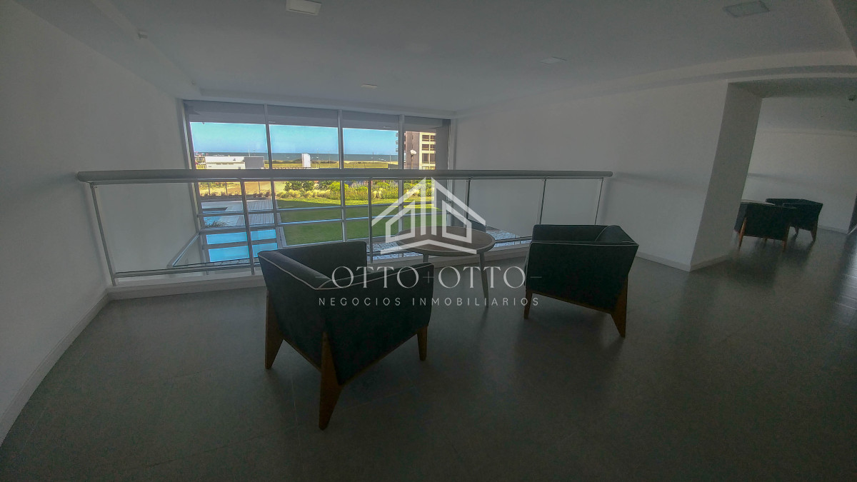Apartamento ID.26588 - Apartamento en venta, 4 dormitorios en playa brava punta del este