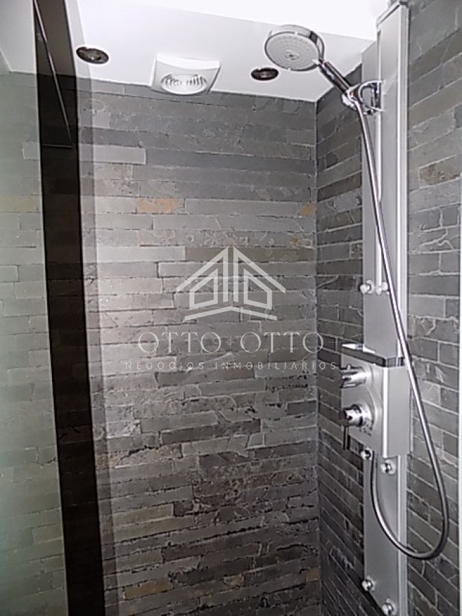 Apartamento ID.555 - Espectacular Penthouse en Alquiler y venta Fte al puerto