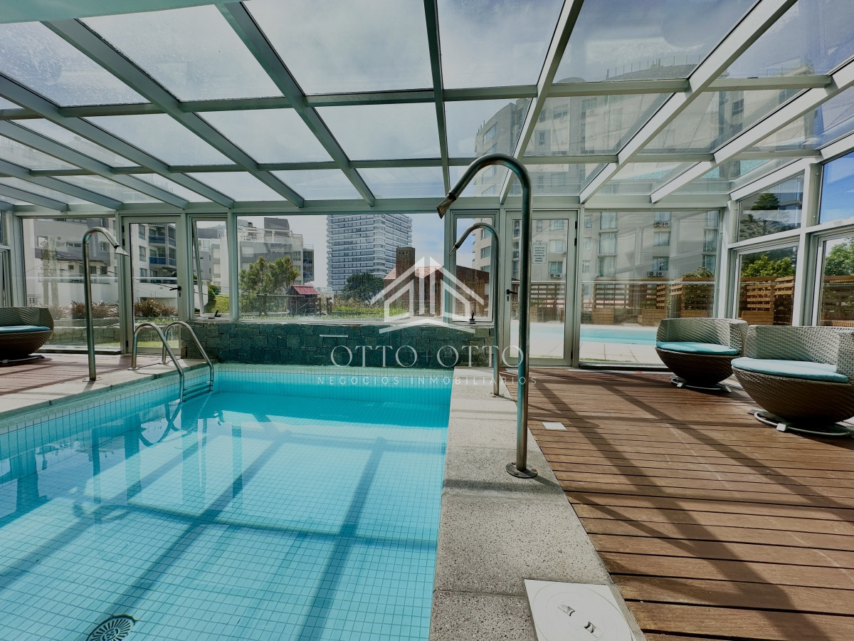 Apartamento ID.15539 - Apartamento en venta 2 dormitorios en Playa Brava, Punta del Este 