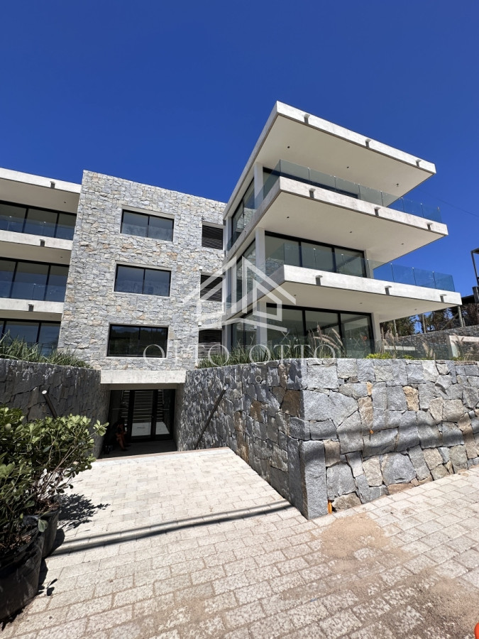 Apartamento ID.26197 - Apartamento en venta de 1 dormitorio en Playa Brava, Punta del Este