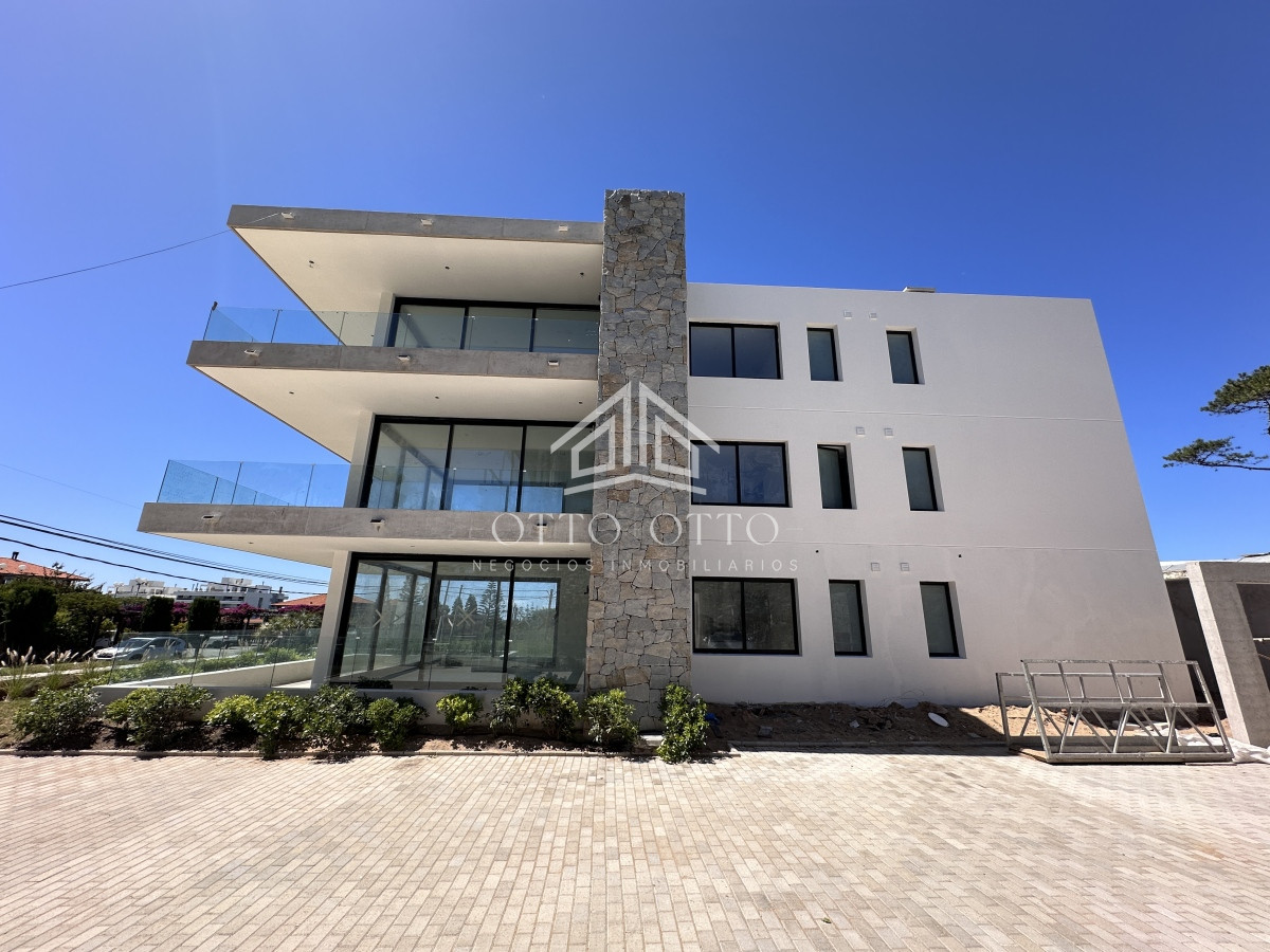 Apartamento ID.26197 - Apartamento en venta de 1 dormitorio en Playa Brava, Punta del Este