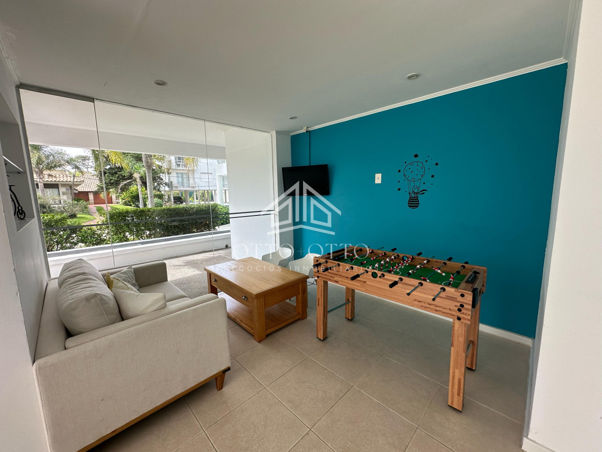 Apartamento ID.10734 - Venta apartamento un dormitorio punta del este Mansa edificio Palm Beach