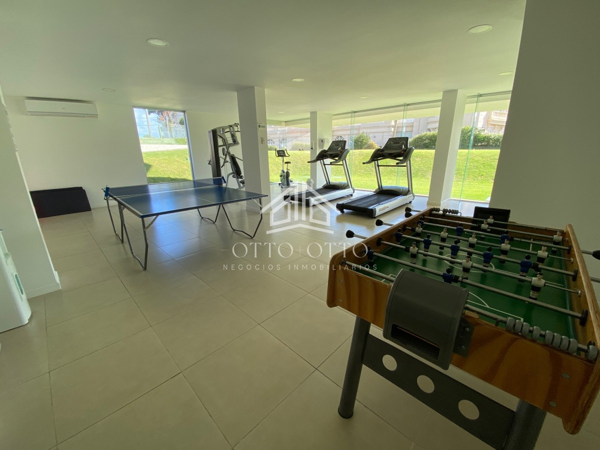 Apartamento ID.4150 - Apartamento en alquiler  Playa Mansa 1 dormitorio