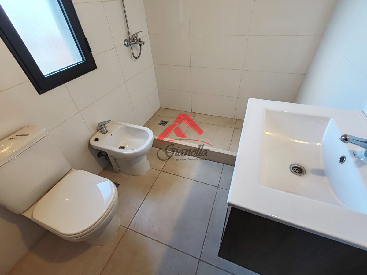 Casa ID.2166 - Casa a estrenar de 2 dormitorios y medio en Pinares