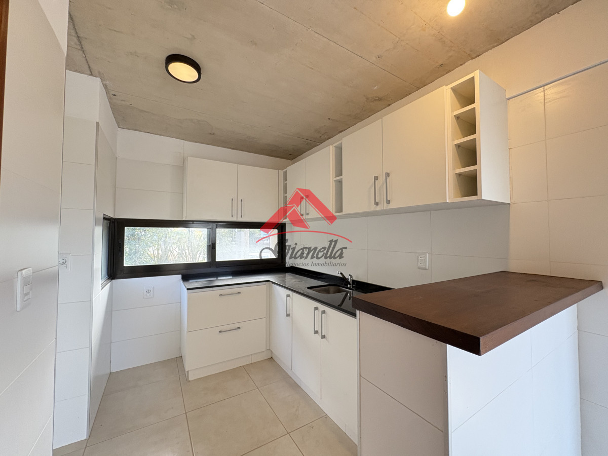 Casa ID.2166 - Casa a estrenar de 2 dormitorios y medio en Pinares