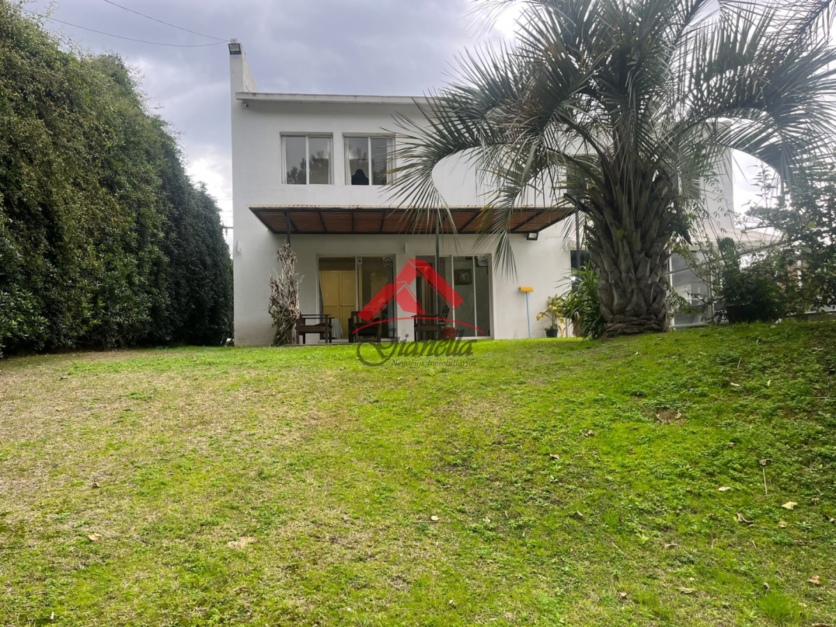 Casa ID.2167 - Moderna Casa a metros del MAR