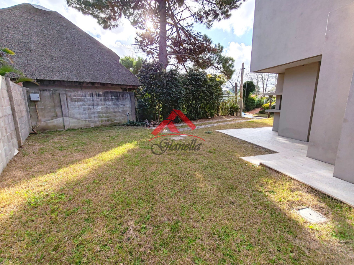 Casa ID.2166 - Casa a estrenar de 2 dormitorios y medio en Pinares