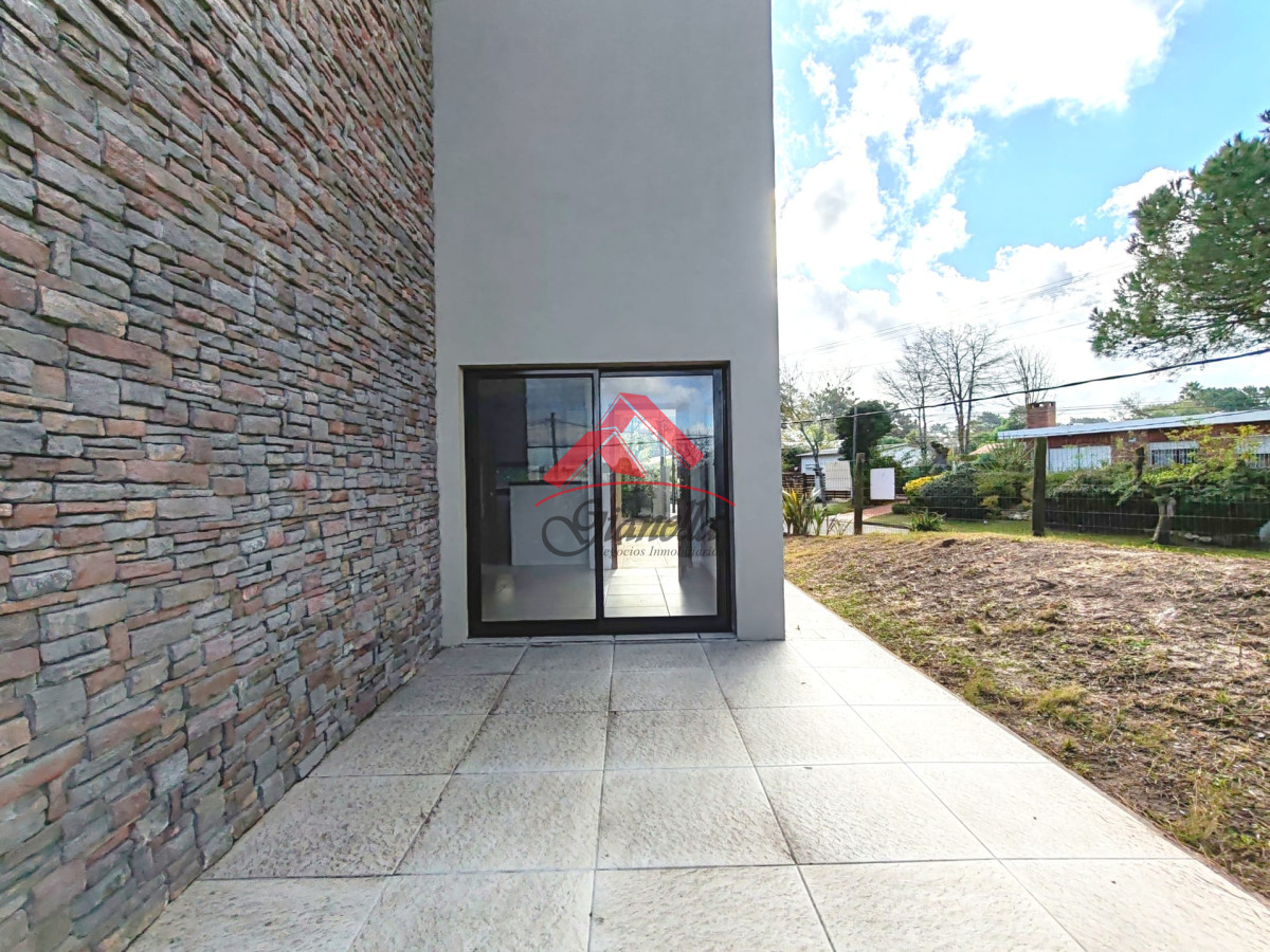 Casa ID.2166 - Casa a estrenar de 2 dormitorios y medio en Pinares