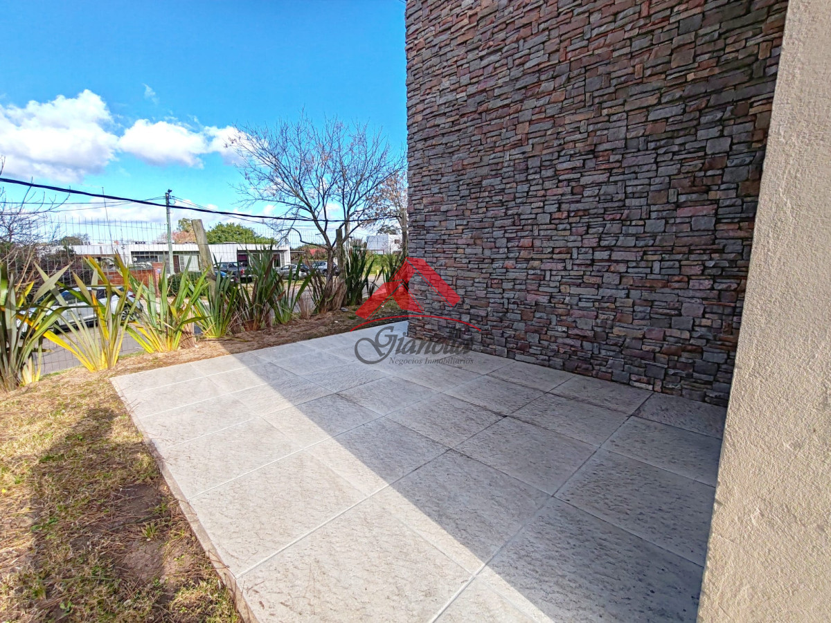 Casa ID.2166 - Casa a estrenar de 2 dormitorios y medio en Pinares