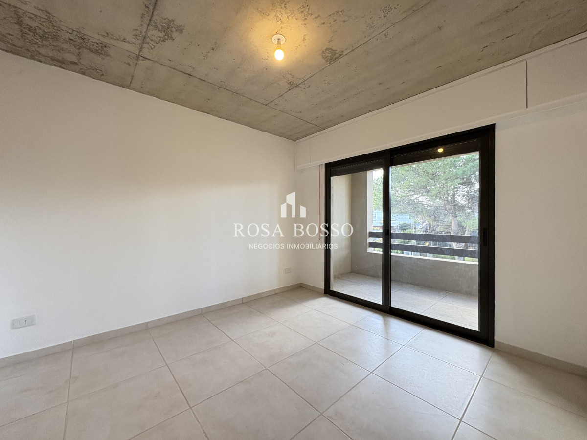 Apartamento ID.9823 - Casa a estrenar de 2 dormitorios y medio en Pinares