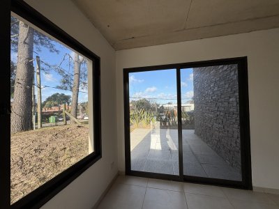 Casa ID.3189 - Casa a estrenar de 2 dormitorios y medio en Pinares