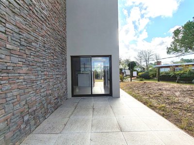 Casa ID.3189 - Casa a estrenar de 2 dormitorios y medio en Pinares