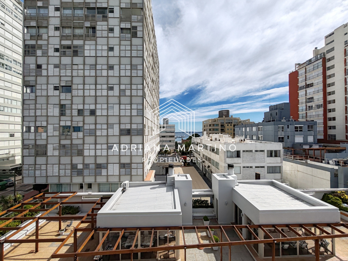 Apartamento ID.71368 - Apto en venta 2 dormitorios en península