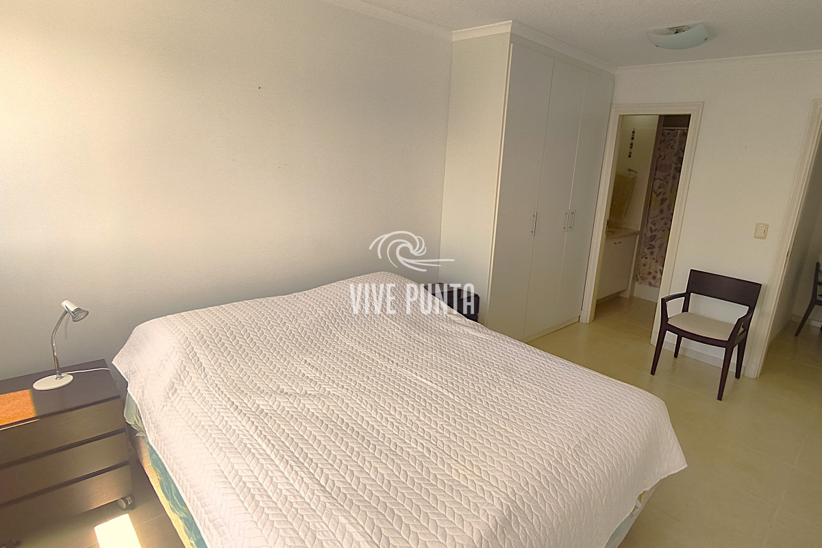 Apartamento ID.837 - Excelente apartamento con vistas a playa brava!