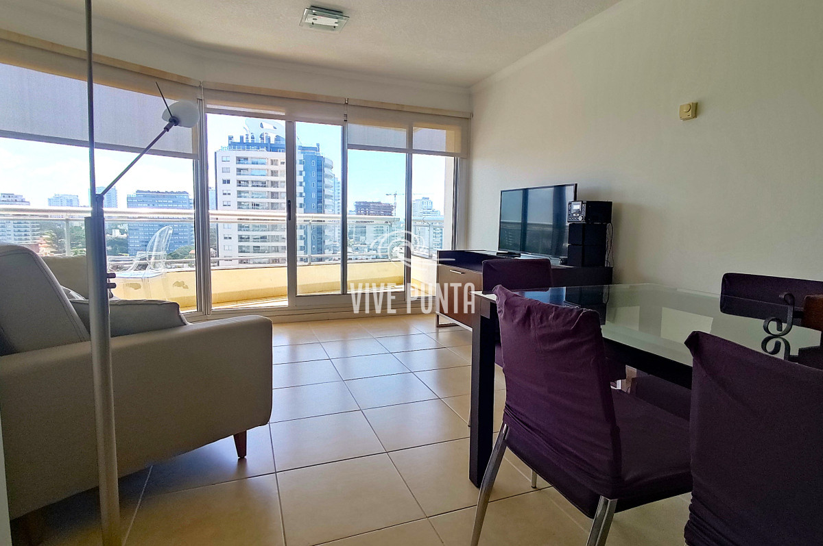 Apartamento ID.837 - Excelente apartamento con vistas a playa brava!