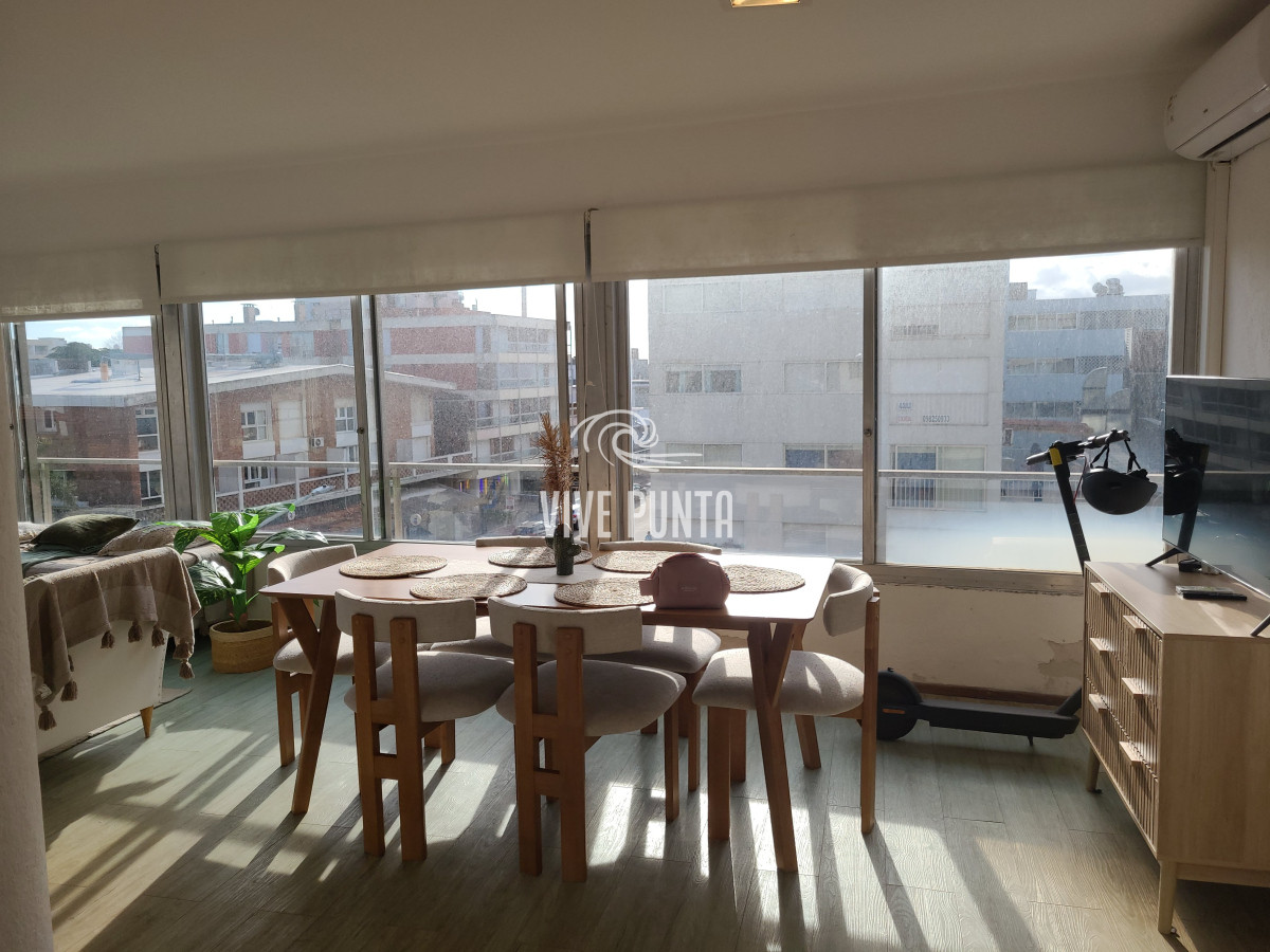 Apartamento ID.1114 - Apartamento en centro de punta del este 2 dormitorios