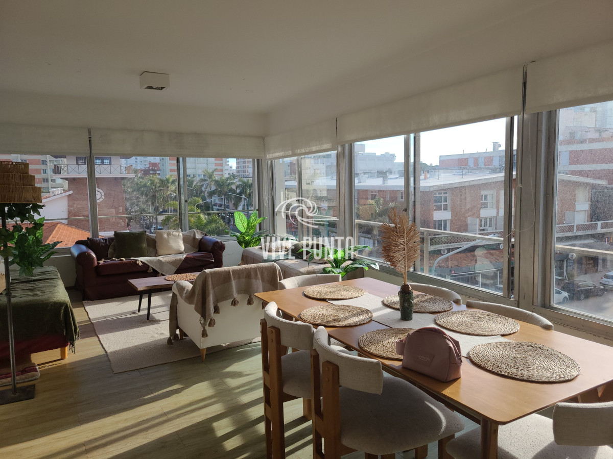 Apartamento ID.1114 - Apartamento en centro de punta del este 2 dormitorios