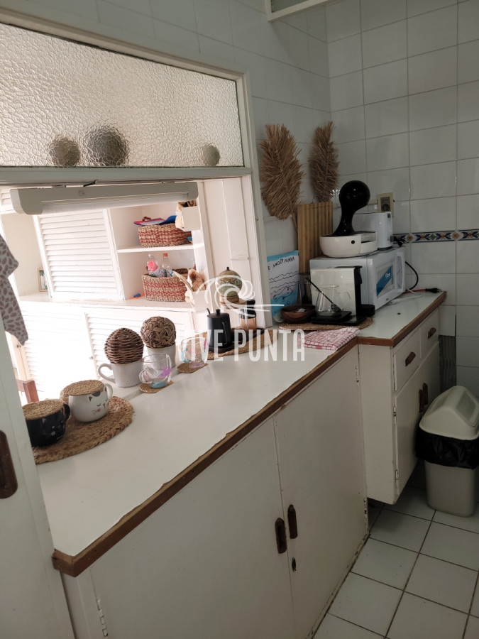 Apartamento ID.1114 - Apartamento en centro de punta del este 2 dormitorios