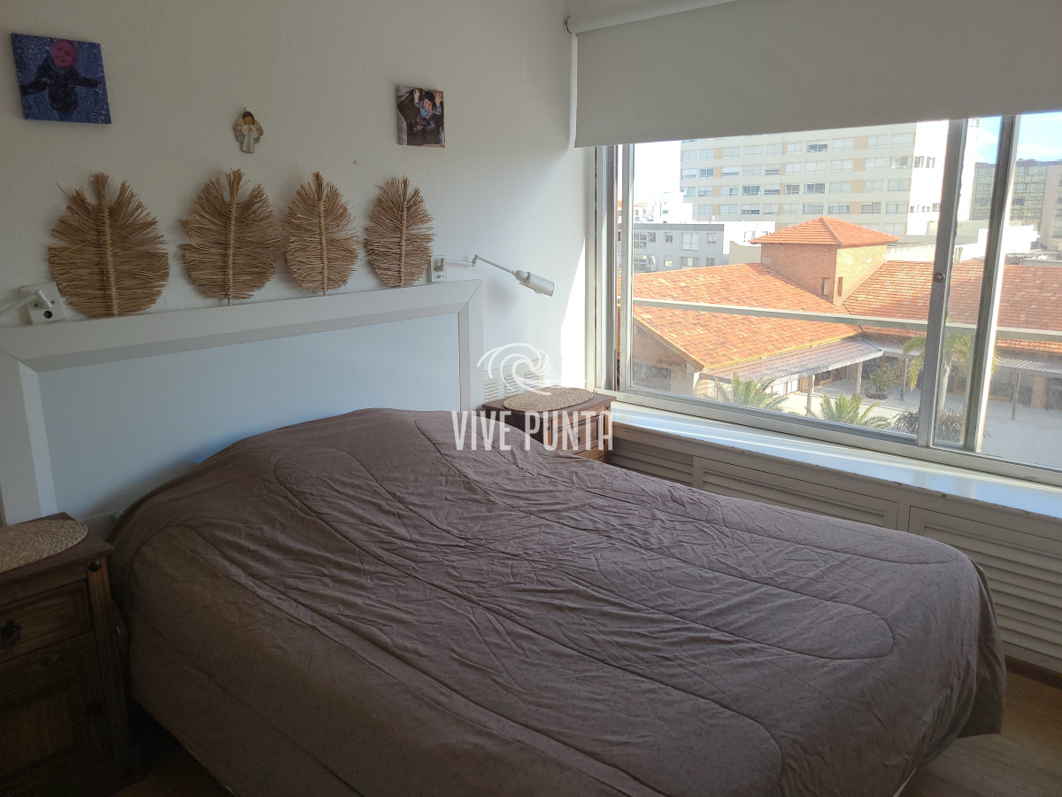 Apartamento ID.1114 - Apartamento en centro de punta del este 2 dormitorios