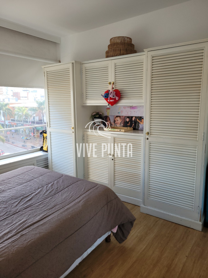 Apartamento ID.1114 - Apartamento en centro de punta del este 2 dormitorios