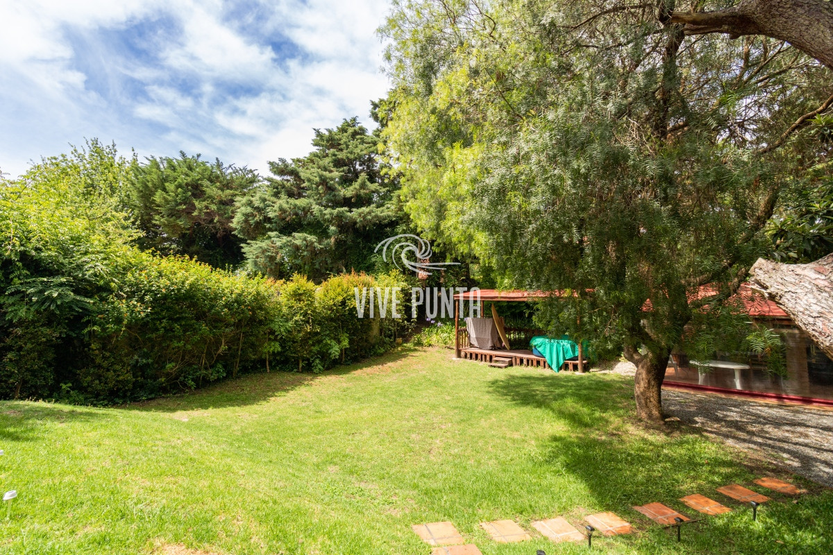 Casa ID.702 - Casa en venta Punta del Este Lugano