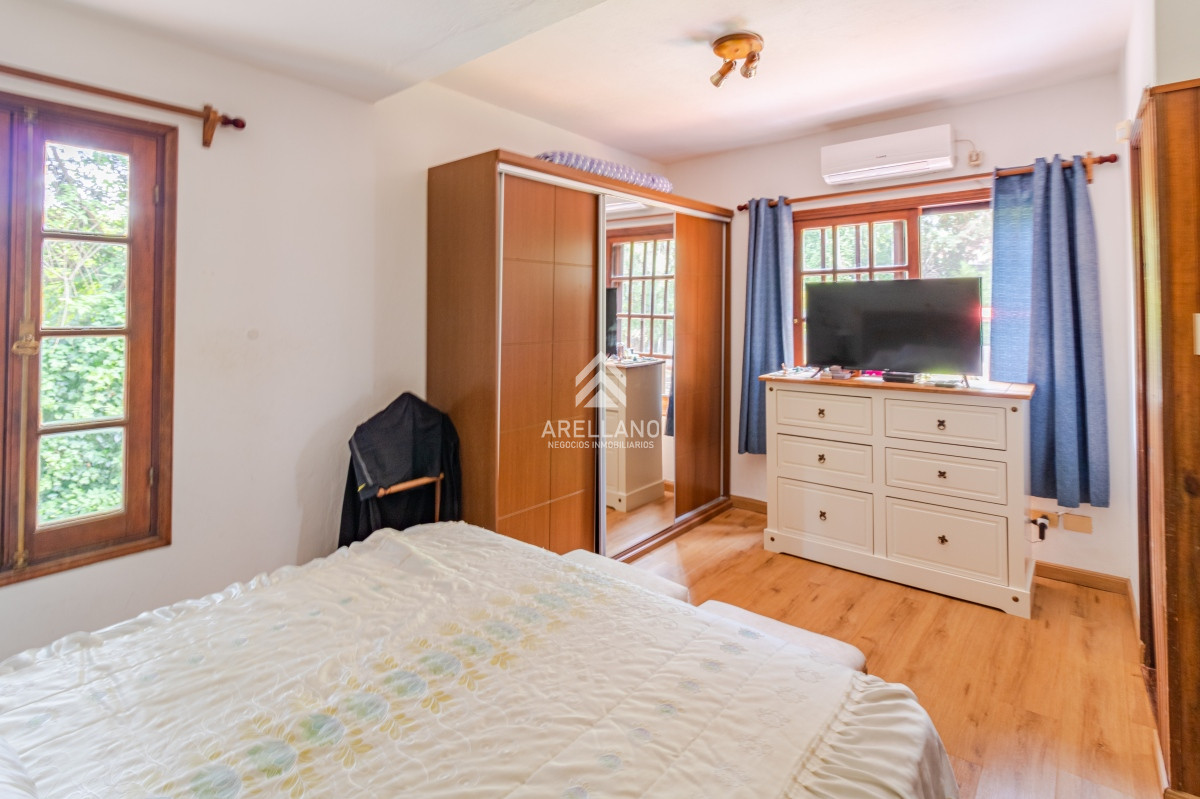 Casa ID.3079 - Venta casa 4 dormitorios San Rafael 