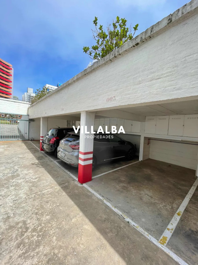 Apartamento ID.3795 - APARTAMENTO EN VENTA 1 CUADRA DEL MAR CON GARAGE