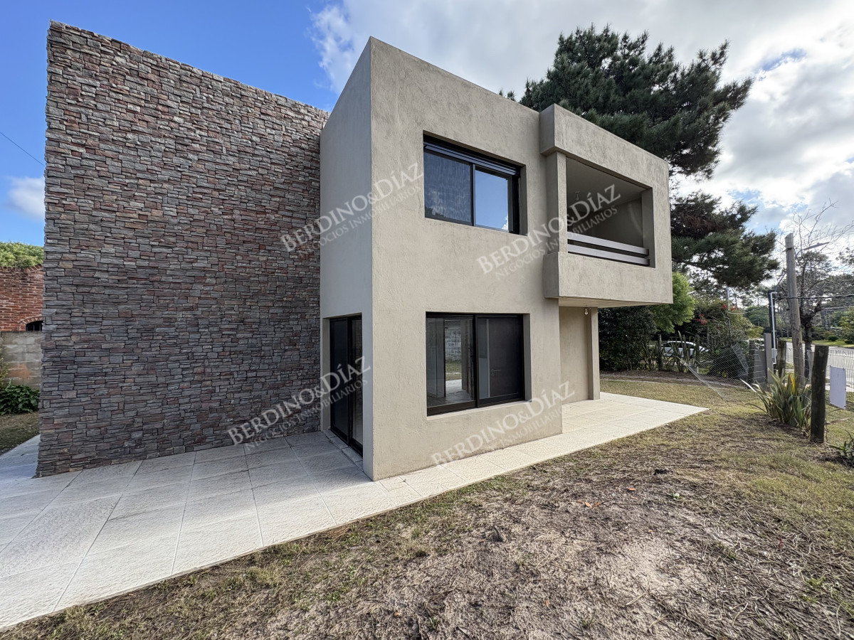 Casa ID.3006 - Casa a estrenar de 2 dormitorios y medio en Pinares