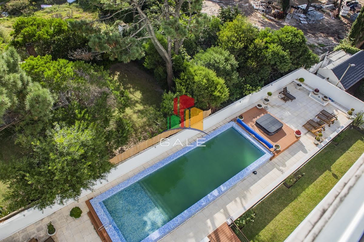 Venta apartamento de tres dormitorios - GoPunta - Portal Inmobiliario de Punta del Este - Maldonado