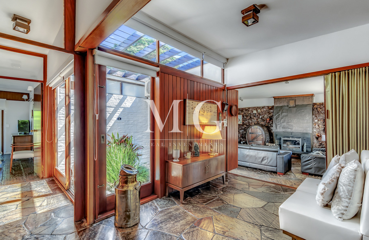 Casa ID.1466 - CASA EN VENTA A 3 CUADRAS DE LA PLAYA